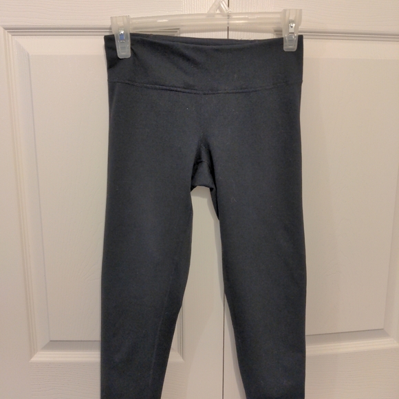 COPY Zella XS High Waisted Capri Legging with Mesh Panel - Picture 5 of 10
